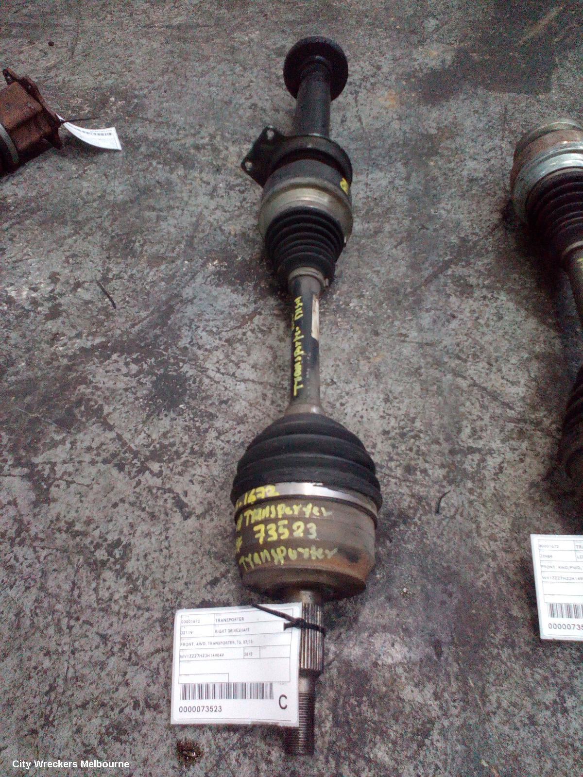 VOLKSWAGEN TRANSPORTER 2012 Right Driveshaft