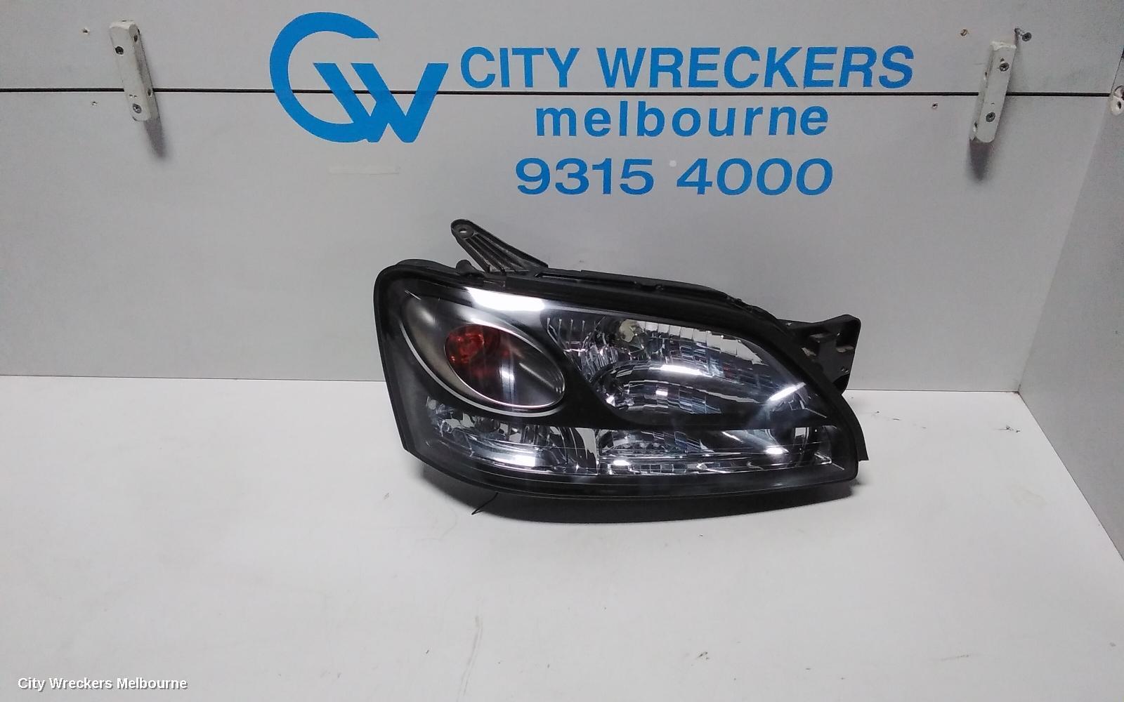 SUBARU LIBERTY 2002 Right Headlamp