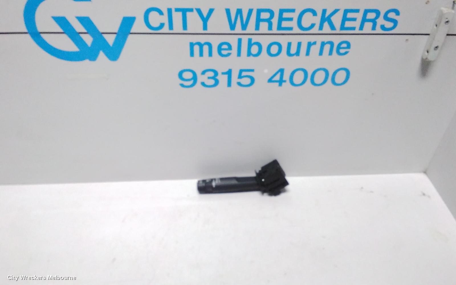 HOLDEN COMMODORE 2013 Combination Switch