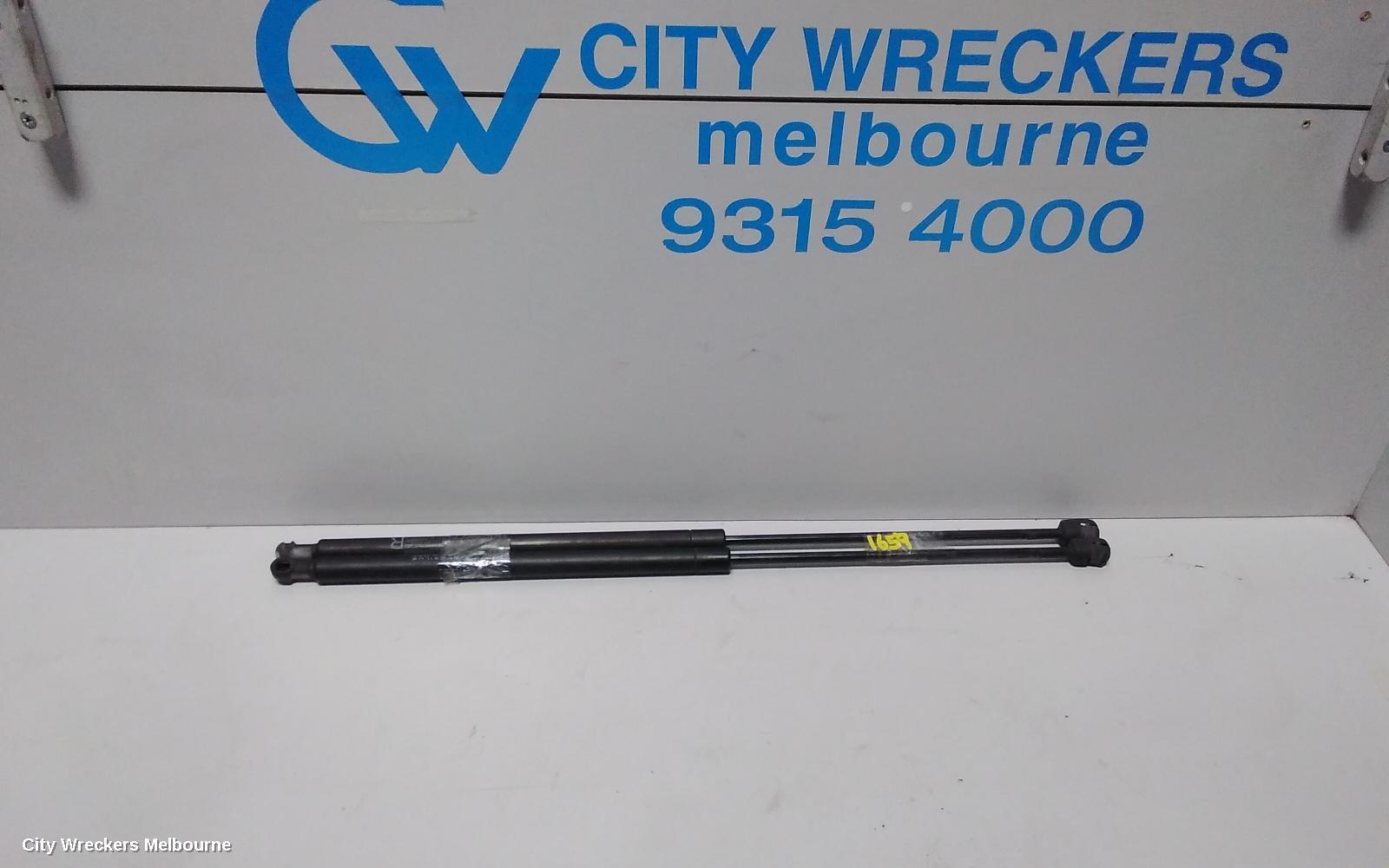 FORD TERRITORY 2011 Hatch Strut