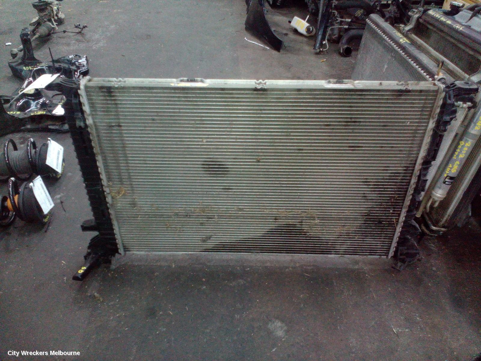 AUDI Q5 2010 Radiator
