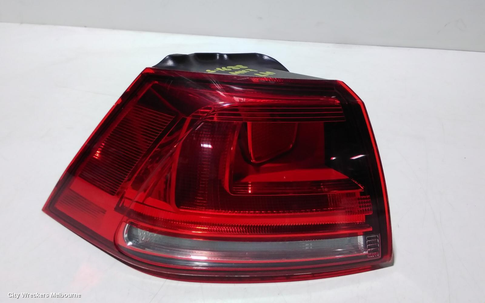 VOLKSWAGEN GOLF 2014 Left Taillight