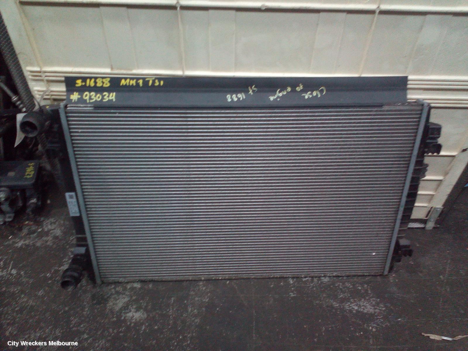 VOLKSWAGEN GOLF 2014 Radiator