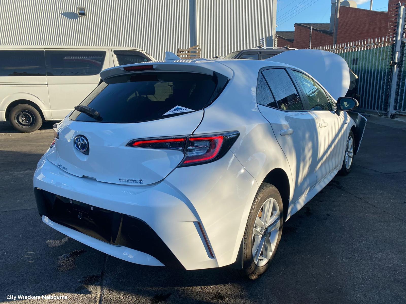 TOYOTA COROLLA 2020 Parcel Shelf