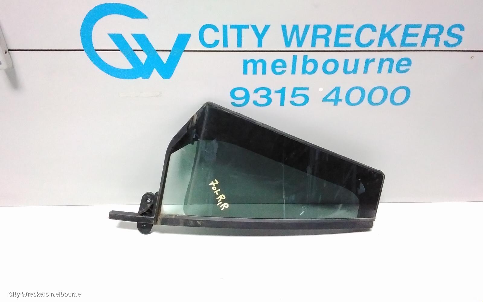 VOLKSWAGEN PASSAT 2018 Right Rear 1/4 Door Glass
