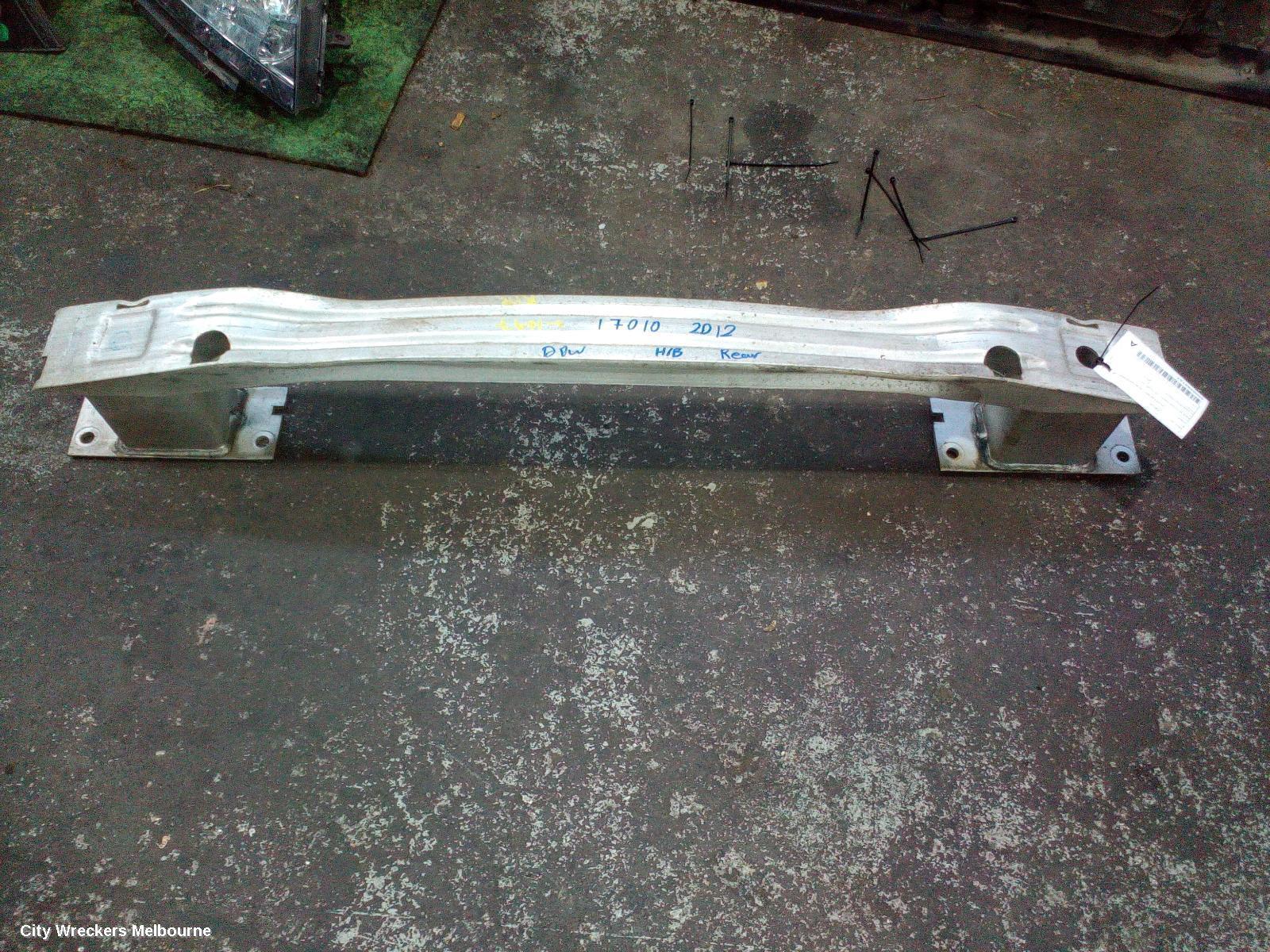 HOLDEN CRUZE 2010 R/Bar Bracket/Reinfo