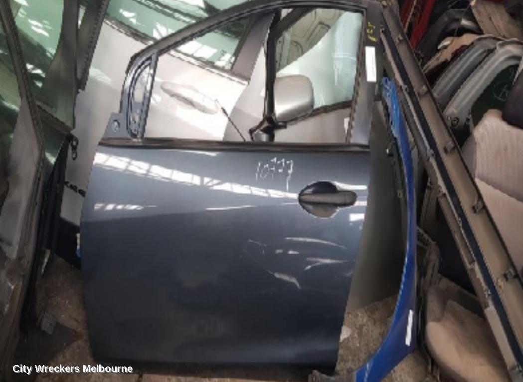 MAZDA 2 2010 Left Front Door