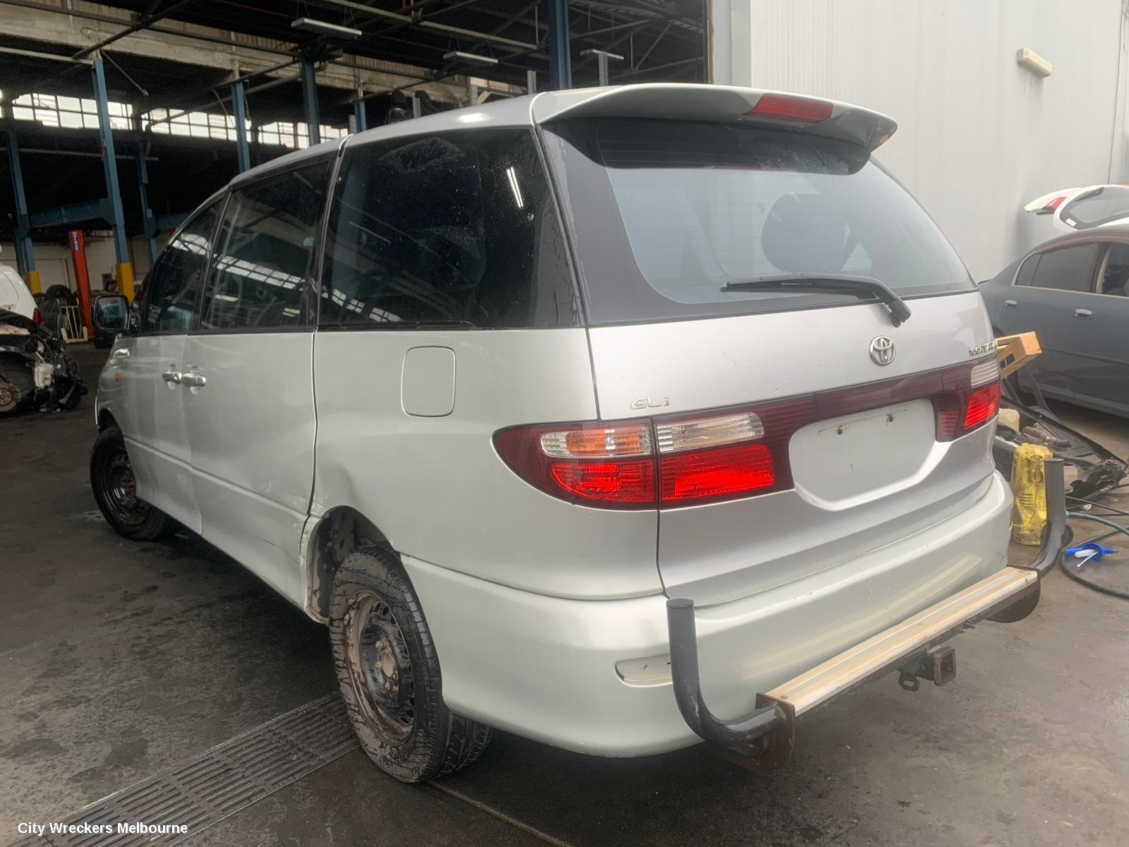 TOYOTA TARAGO 2003 RIGHT_REAR_DOOR_SLIDING