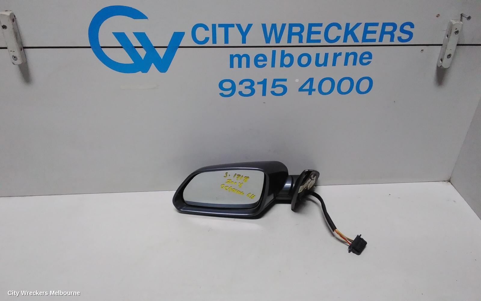 SKODA OCTAVIA 2008 Left Door Mirror