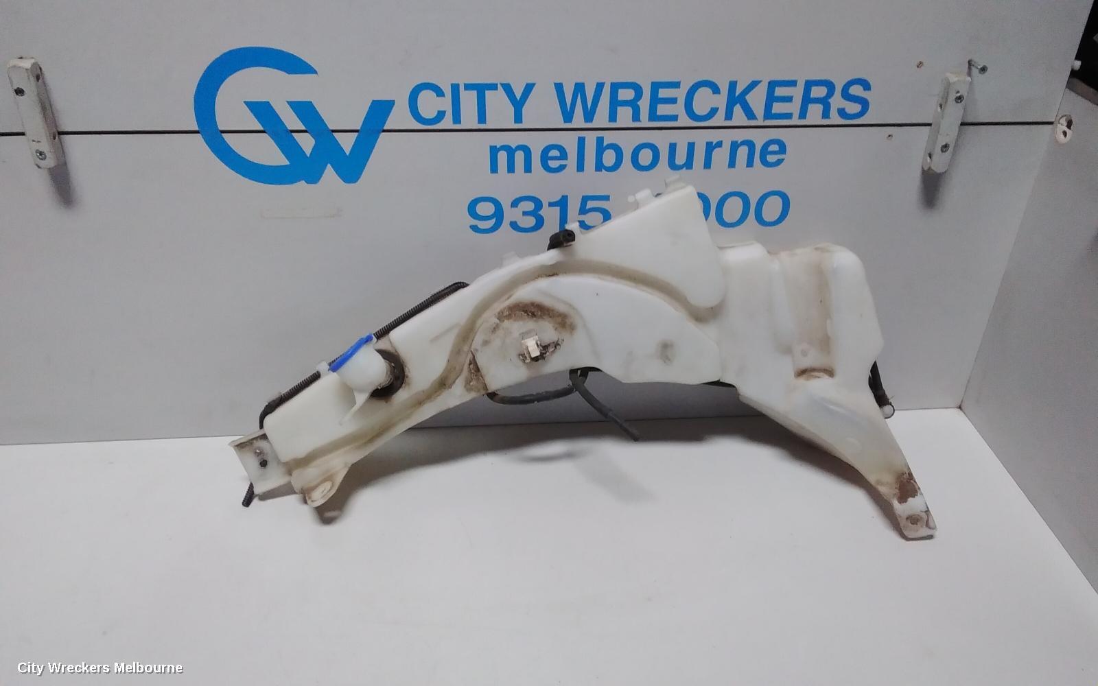 FORD FOCUS 2008 Washer Bottle
