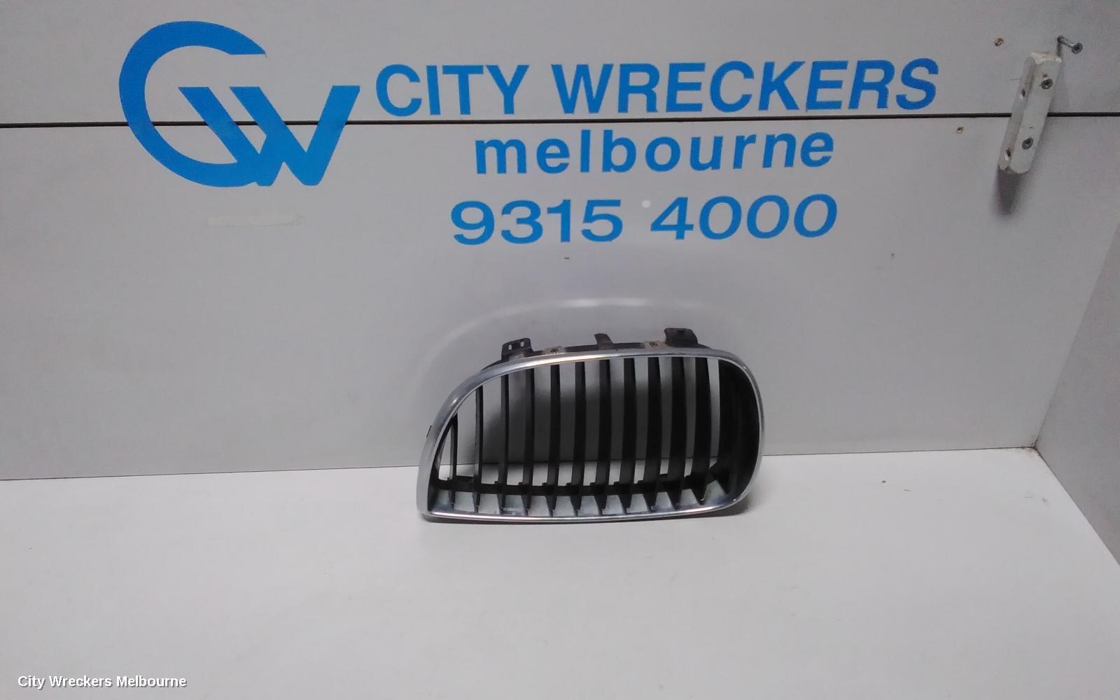 BMW 1 SERIES 2007 Grille
