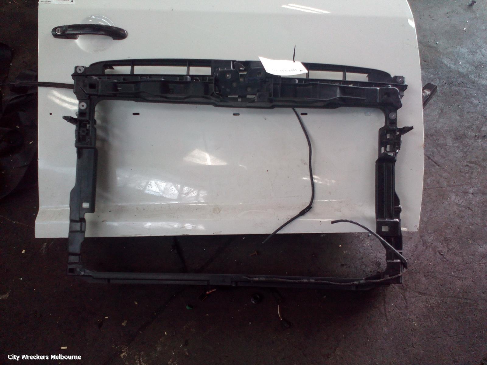 FORD FOCUS 2008 Radiator Support