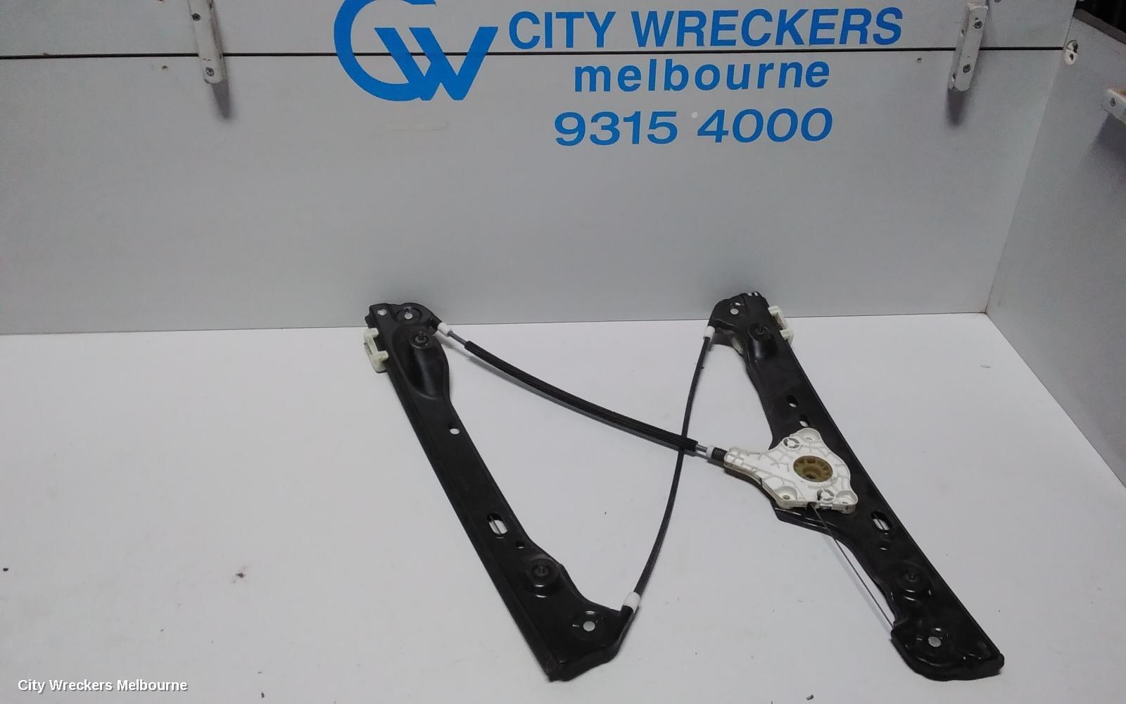 BMW 3 SERIES 2009 Left Front Window Reg/Motor