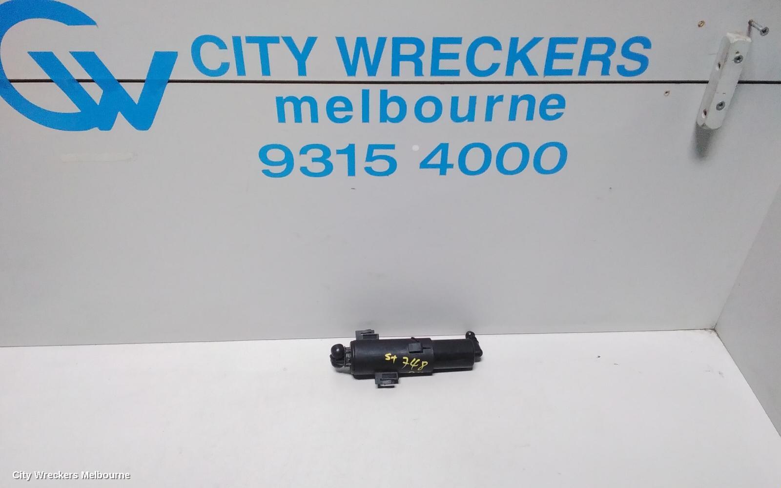 AUDI A5 2008 Washer Jet