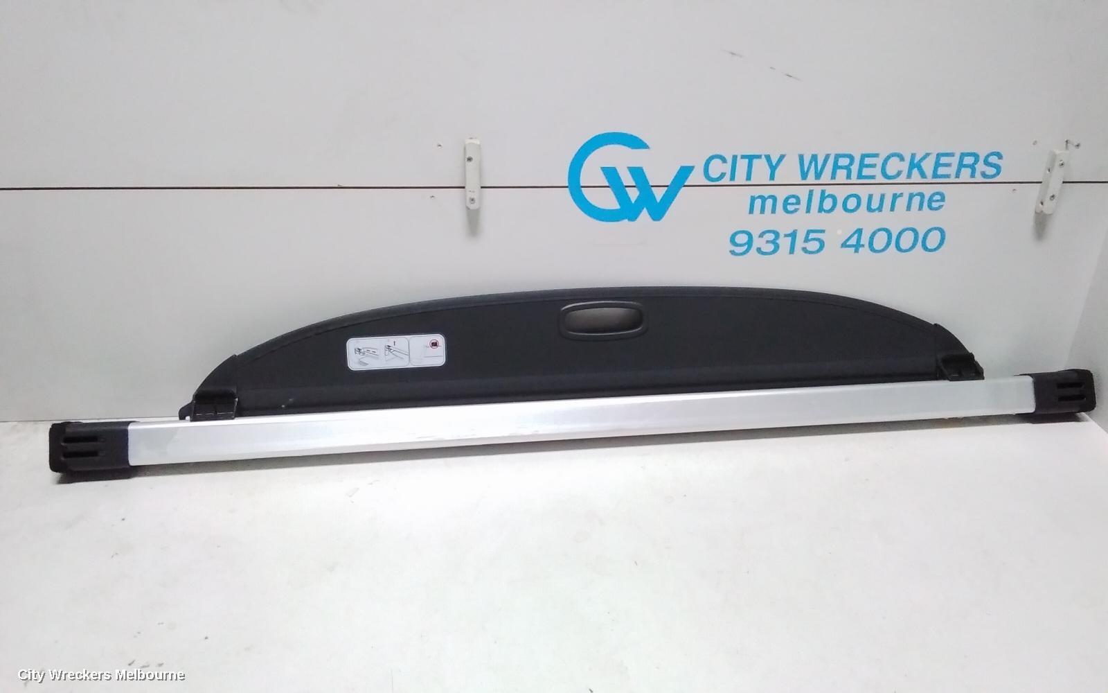 HYUNDAI TUCSON 2017 Parcel Shelf
