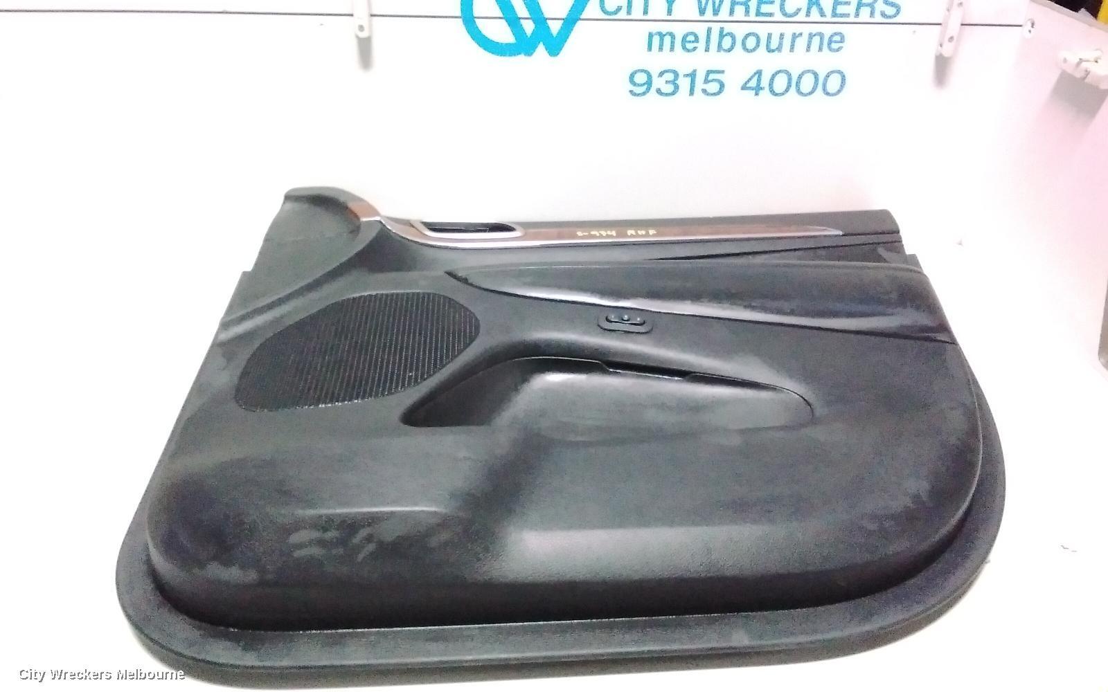 JEEP GRANDCHEROKEE 2013 Door Trim