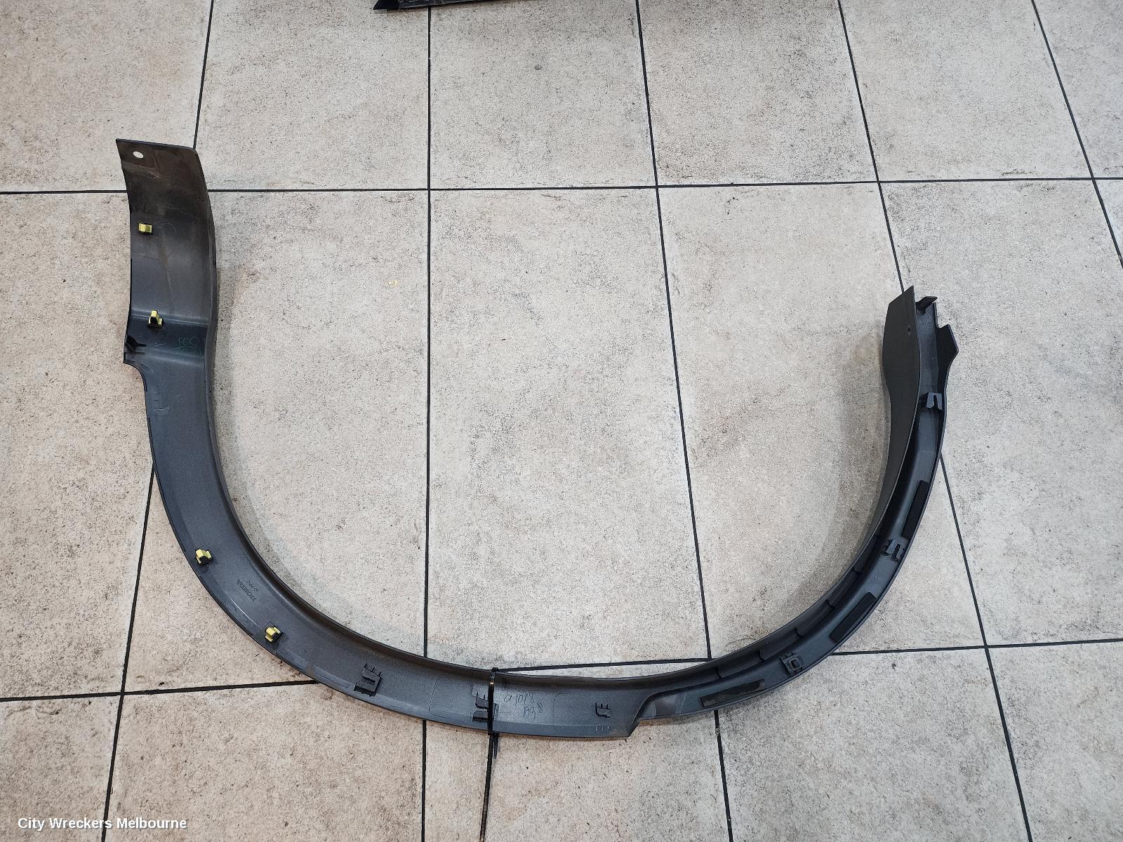 HONDA CRV 2013 Wheel Arch Flare