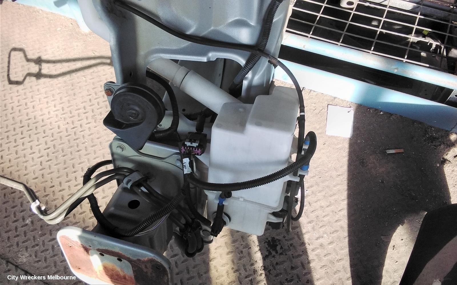 HOLDEN CAPTIVA 2007 Washer Bottle