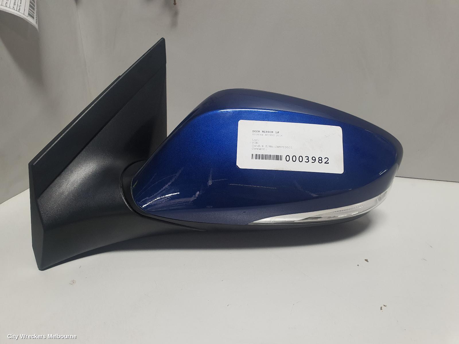 KIA SPORTAGE 2007 Right Door Mirror