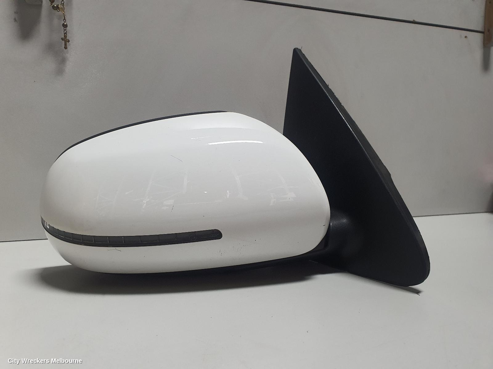KIA CERATO 2012 Right Door Mirror