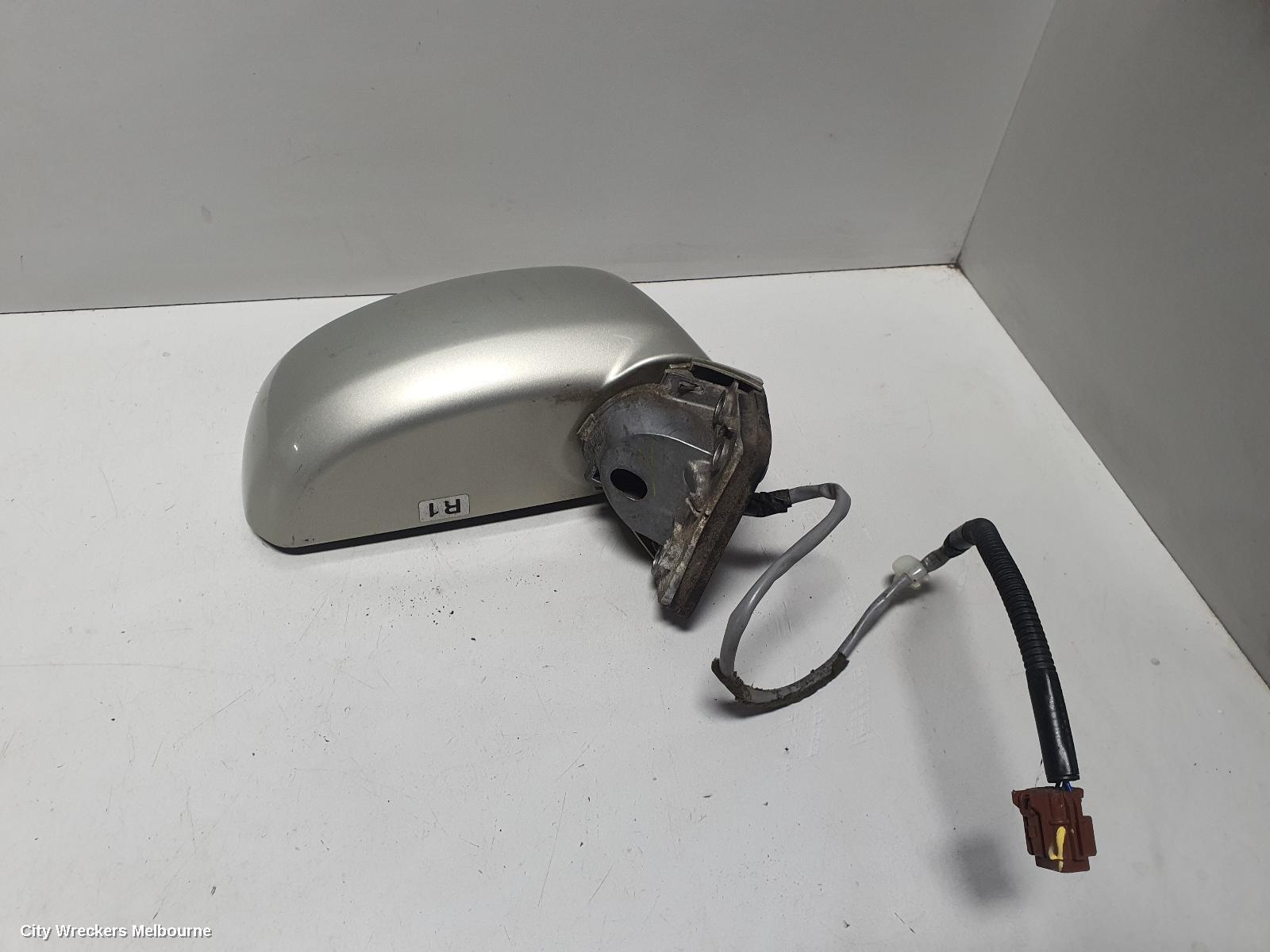 NISSAN TIIDA 2004 Right Door Mirror