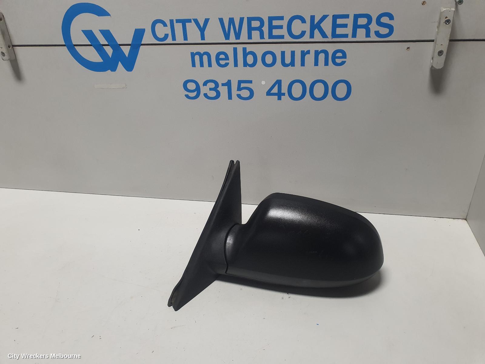 HYUNDAI ELANTRA 2004 Left Door Mirror