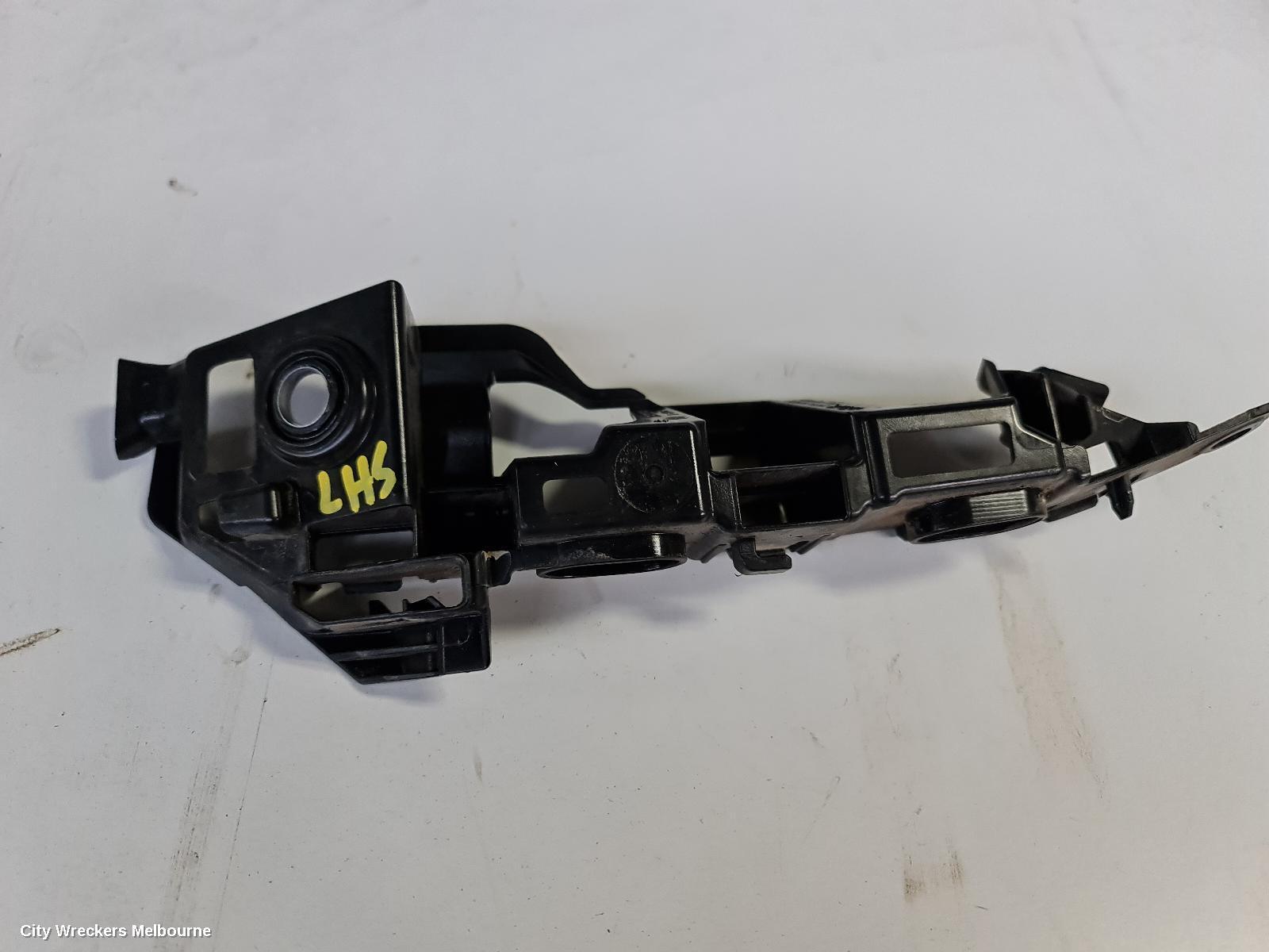 VOLKSWAGEN GOLF 2014 Misc Bracket