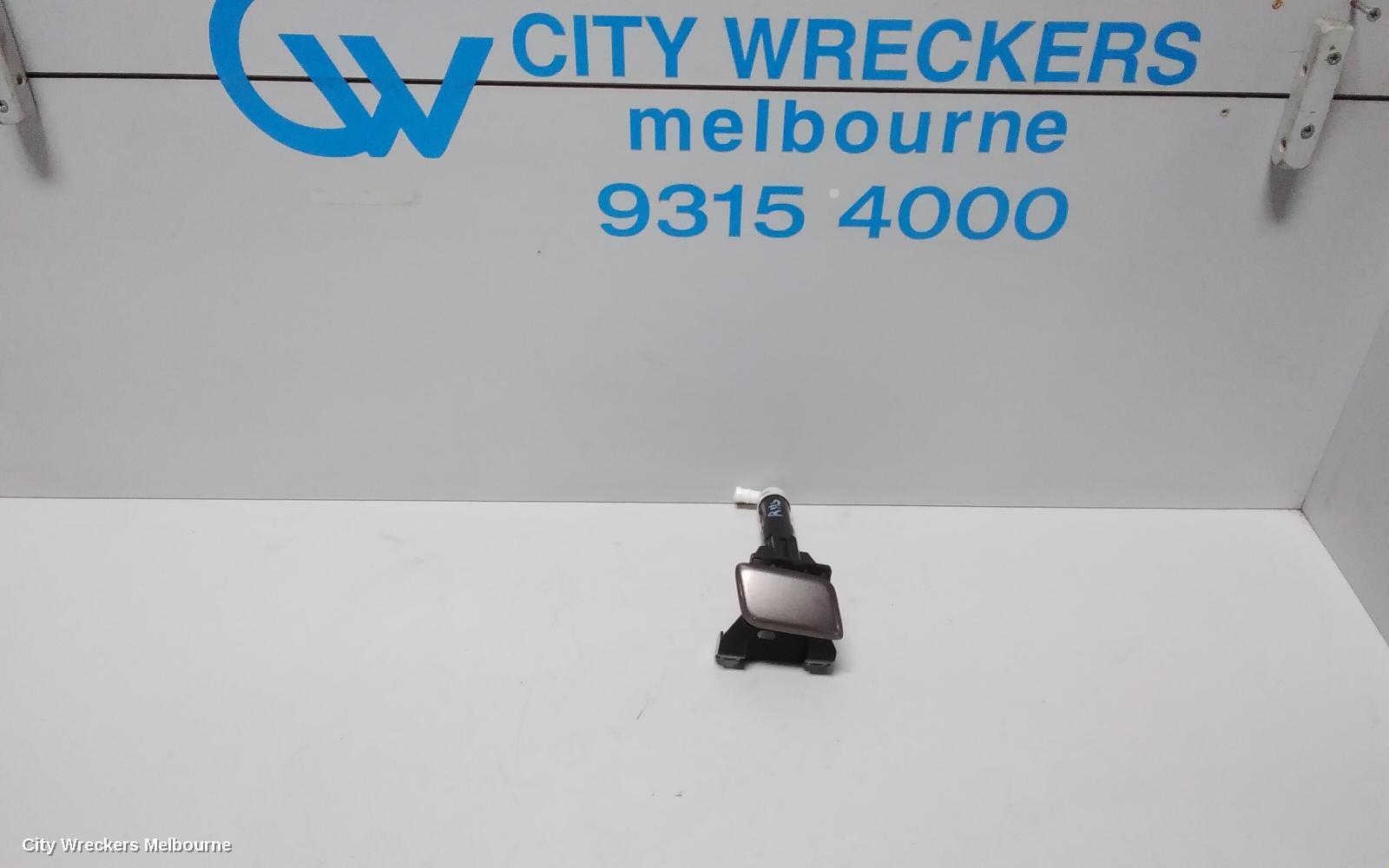 MITSUBISHI OUTLANDER 2011 Washer Jet