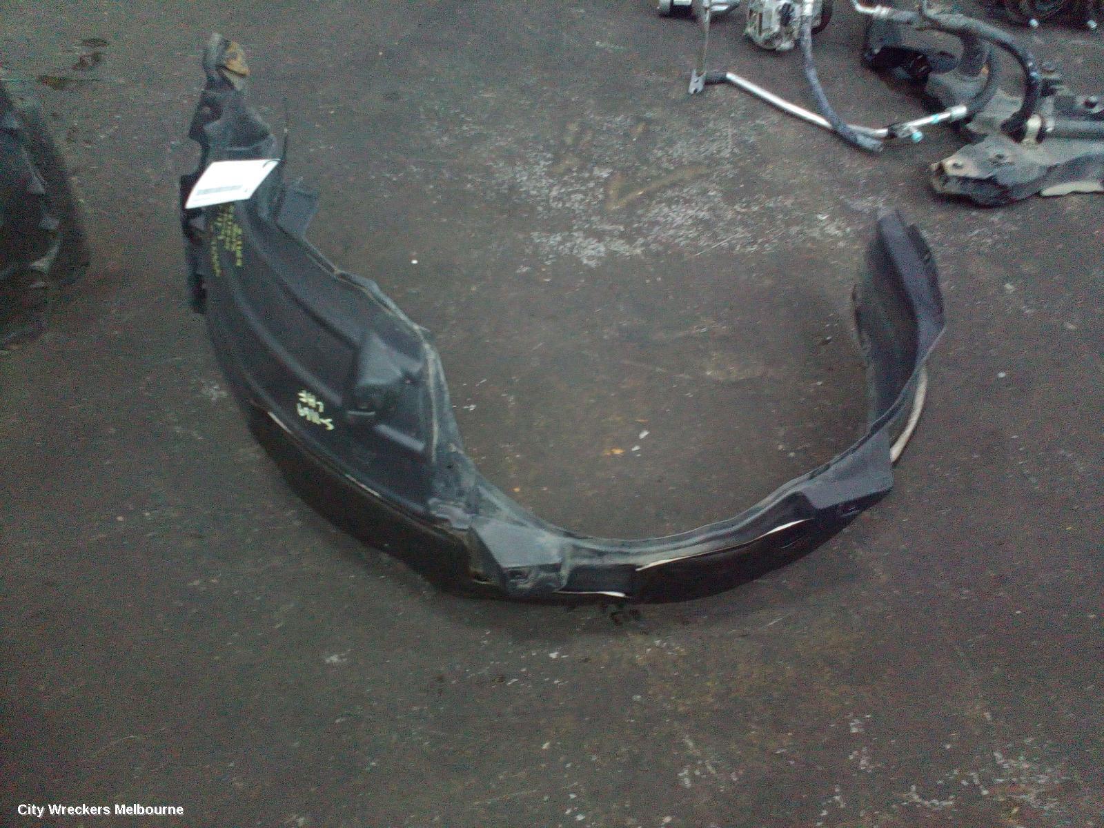 MITSUBISHI ECLIPSE CROSS 2018 Left Guard Liner