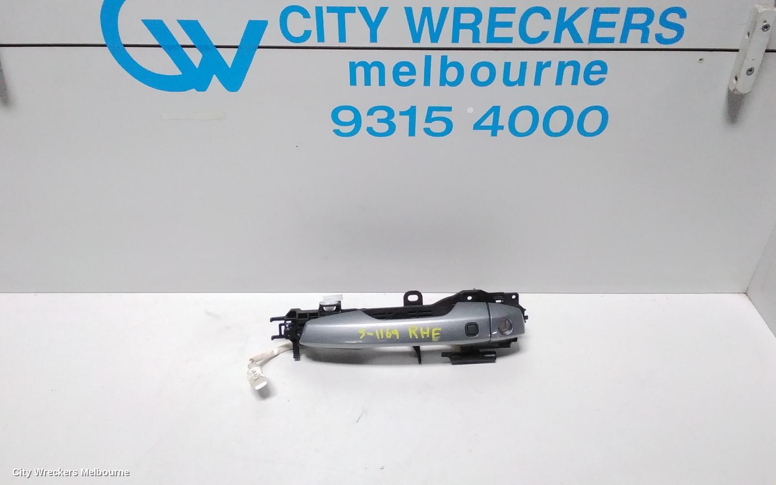 MITSUBISHI ECLIPSE CROSS 2018 Door Handle