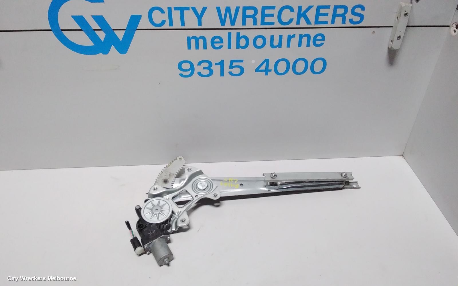MITSUBISHI ECLIPSE CROSS 2018 Left Front Window Reg/Motor