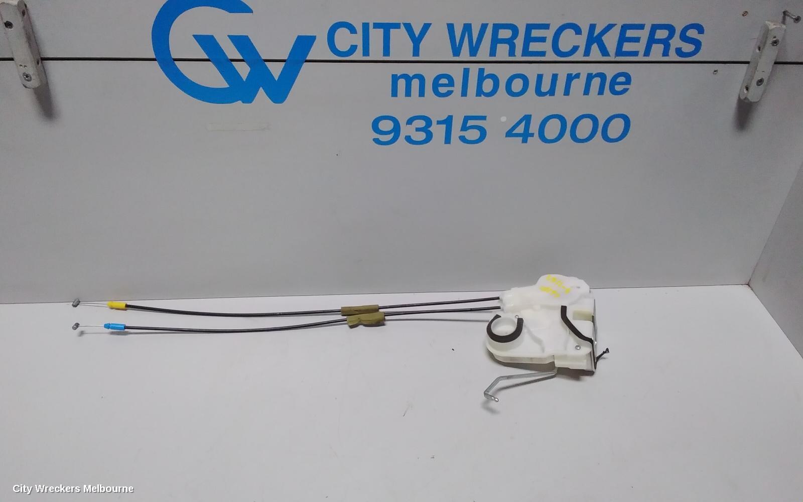 MITSUBISHI ECLIPSE CROSS 2018 Door/Boot/Gate Lock