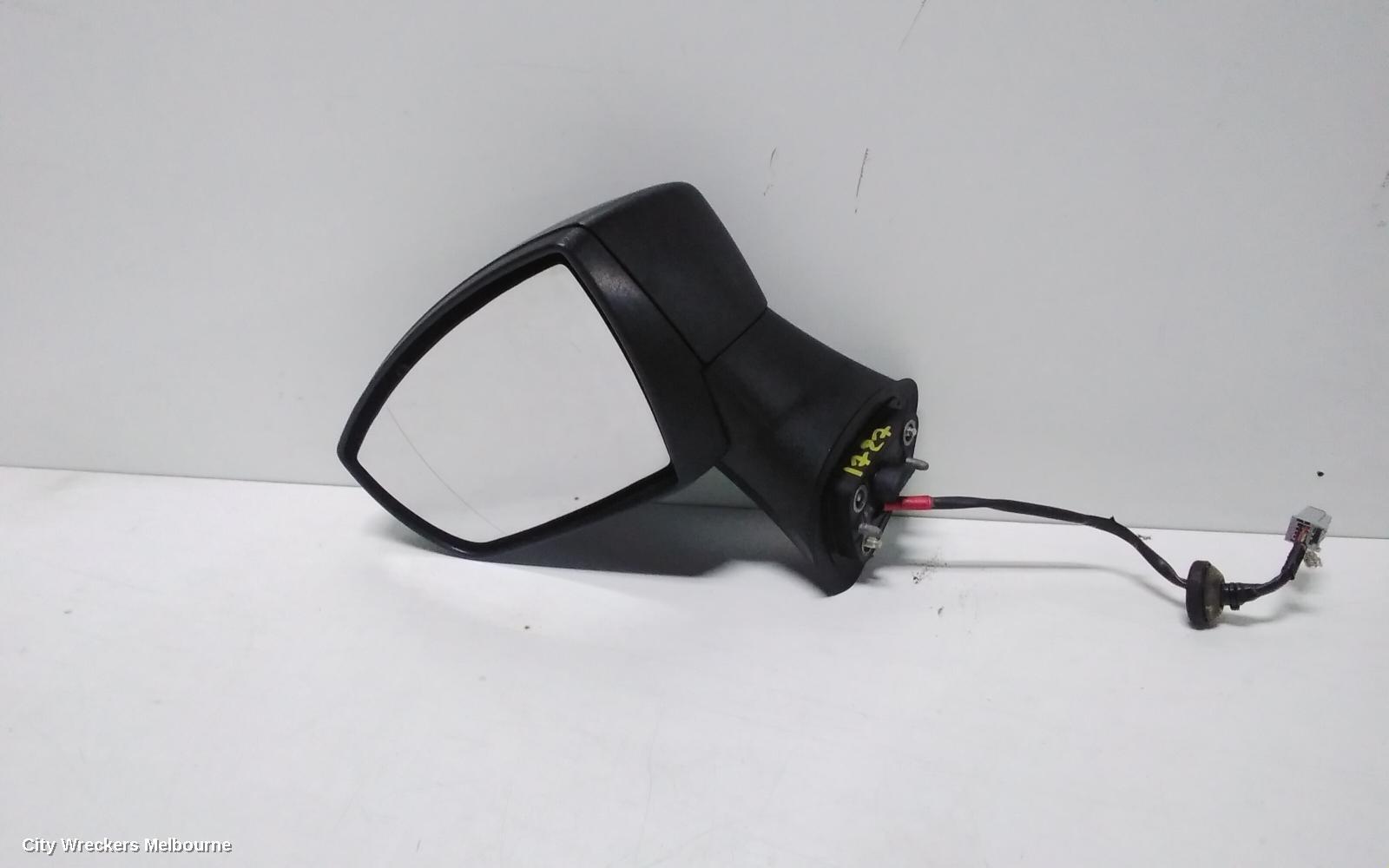 FORD ECOSPORT 2014 Left Door Mirror