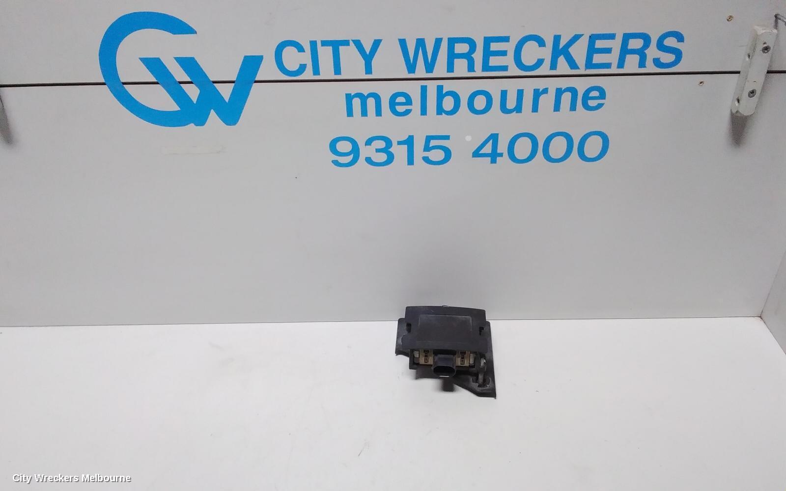 SKODA FABIA 2016 Misc Switch/Relay