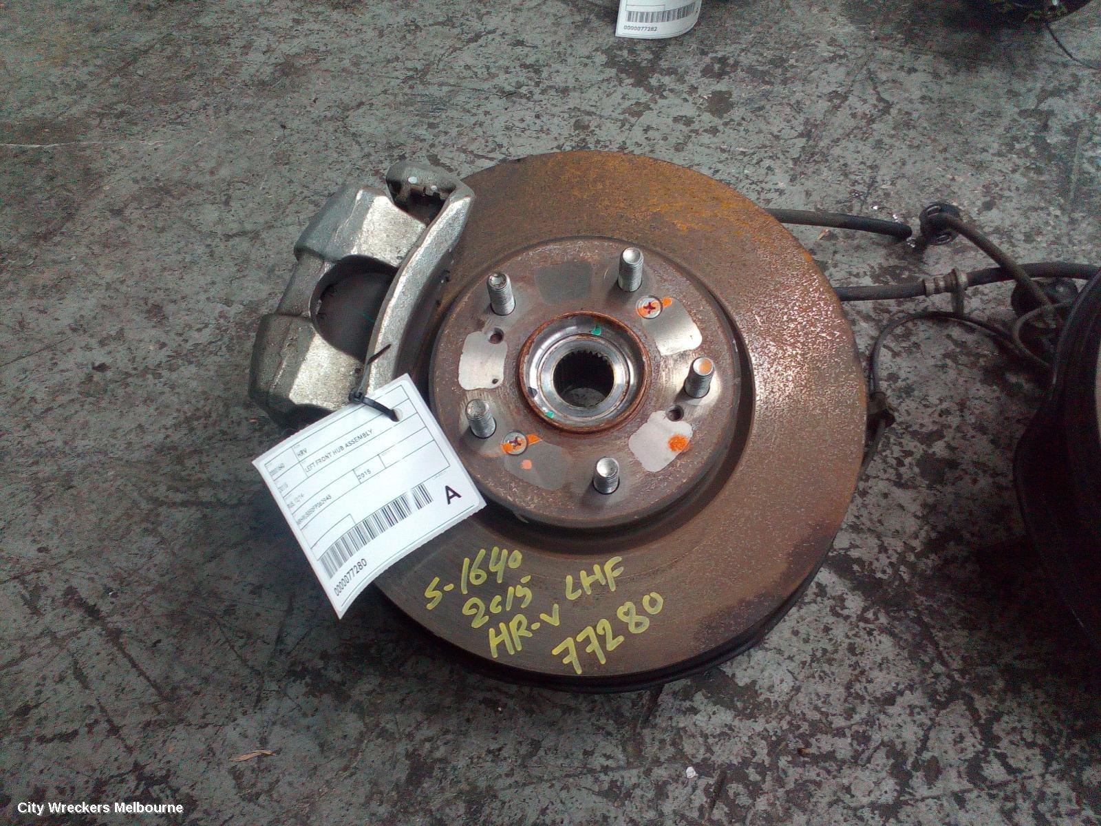 HONDA HRV 2015 Left Front Hub Assembly