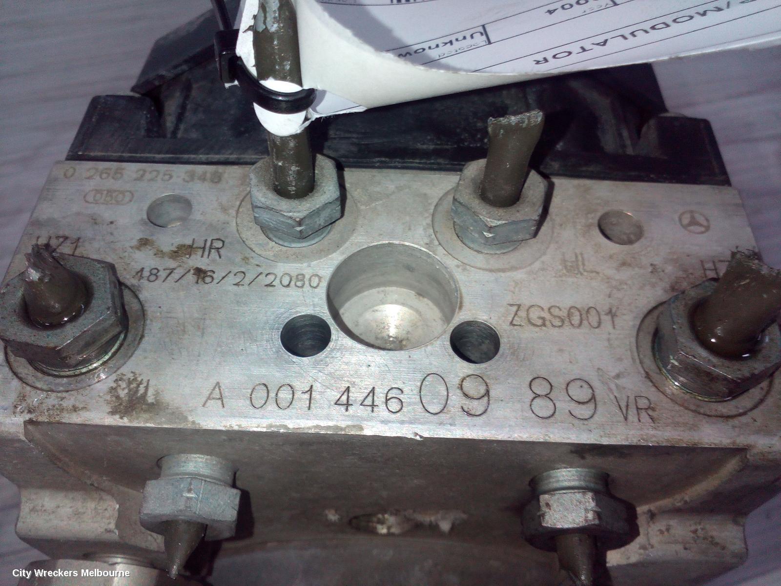 MERCEDES VITO 2004 Abs Pump/Modulator