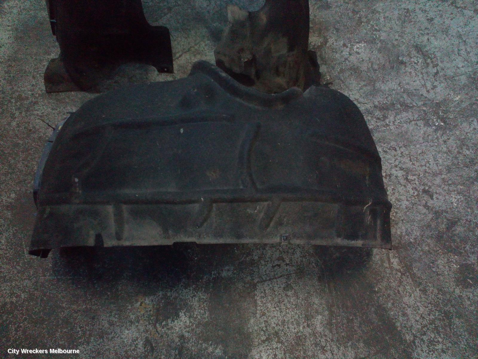 AUDI Q7 2008 Left Guard Liner