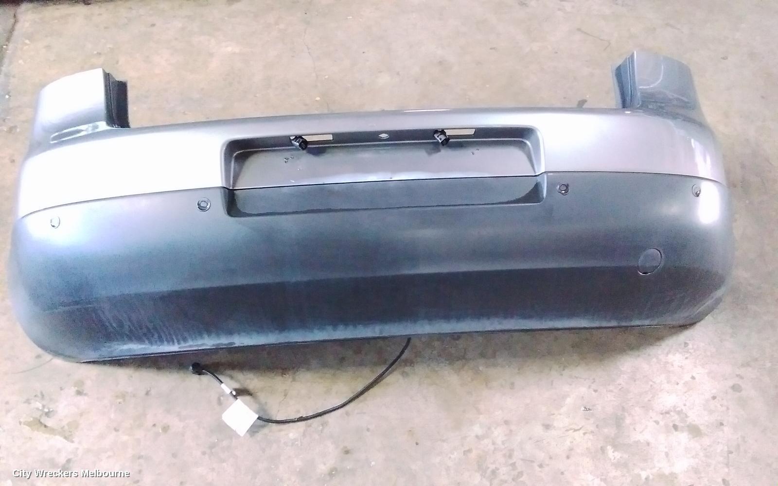 VOLKSWAGEN GOLF 2006 Rear Bumper