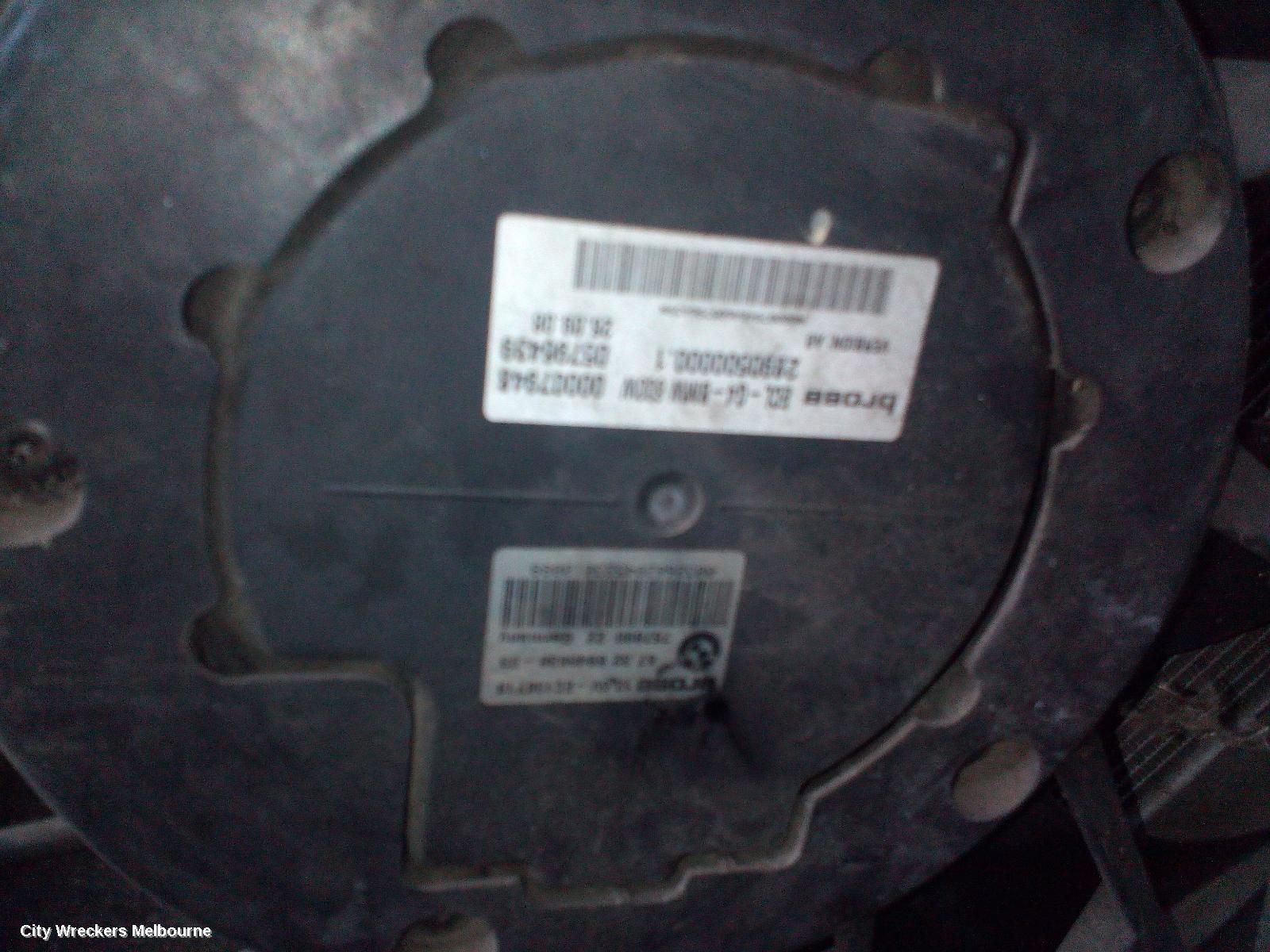BMW X3 2009 Fan