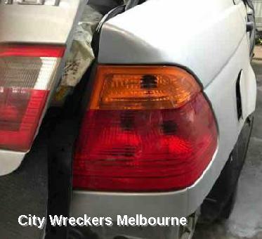 BMW 3 SERIES 2001 Right Taillight