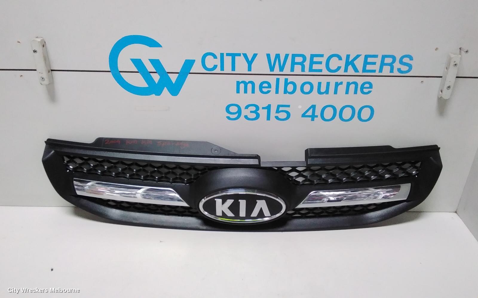 KIA SPORTAGE 2009 Grille