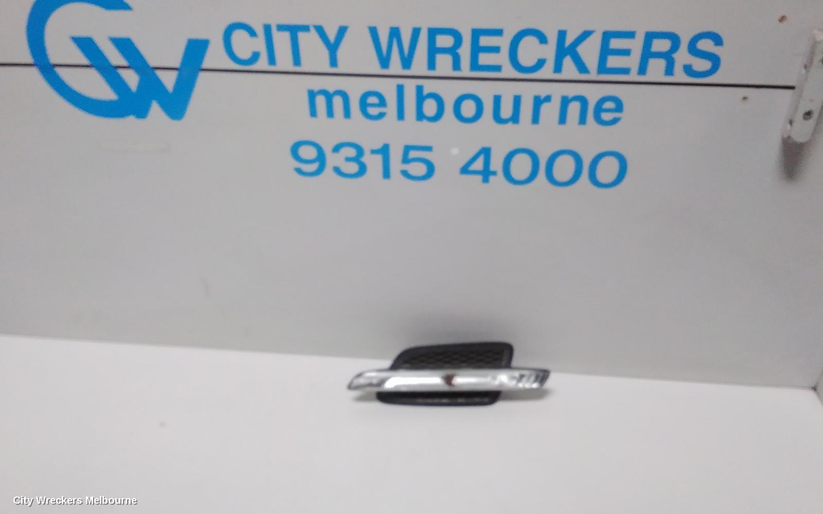 HOLDEN COMMODORE 2010 Right Indicator/Fog/Side