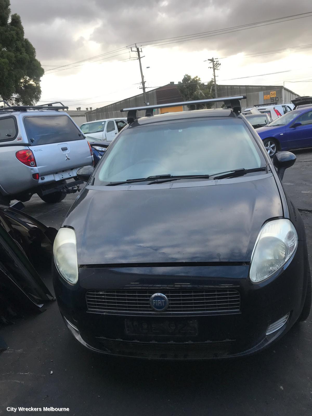 FIAT PUNTO 2007 Left Door Mirror