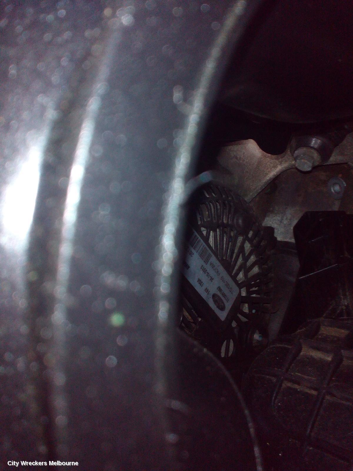 FORD ECOSPORT 2014 Alternator