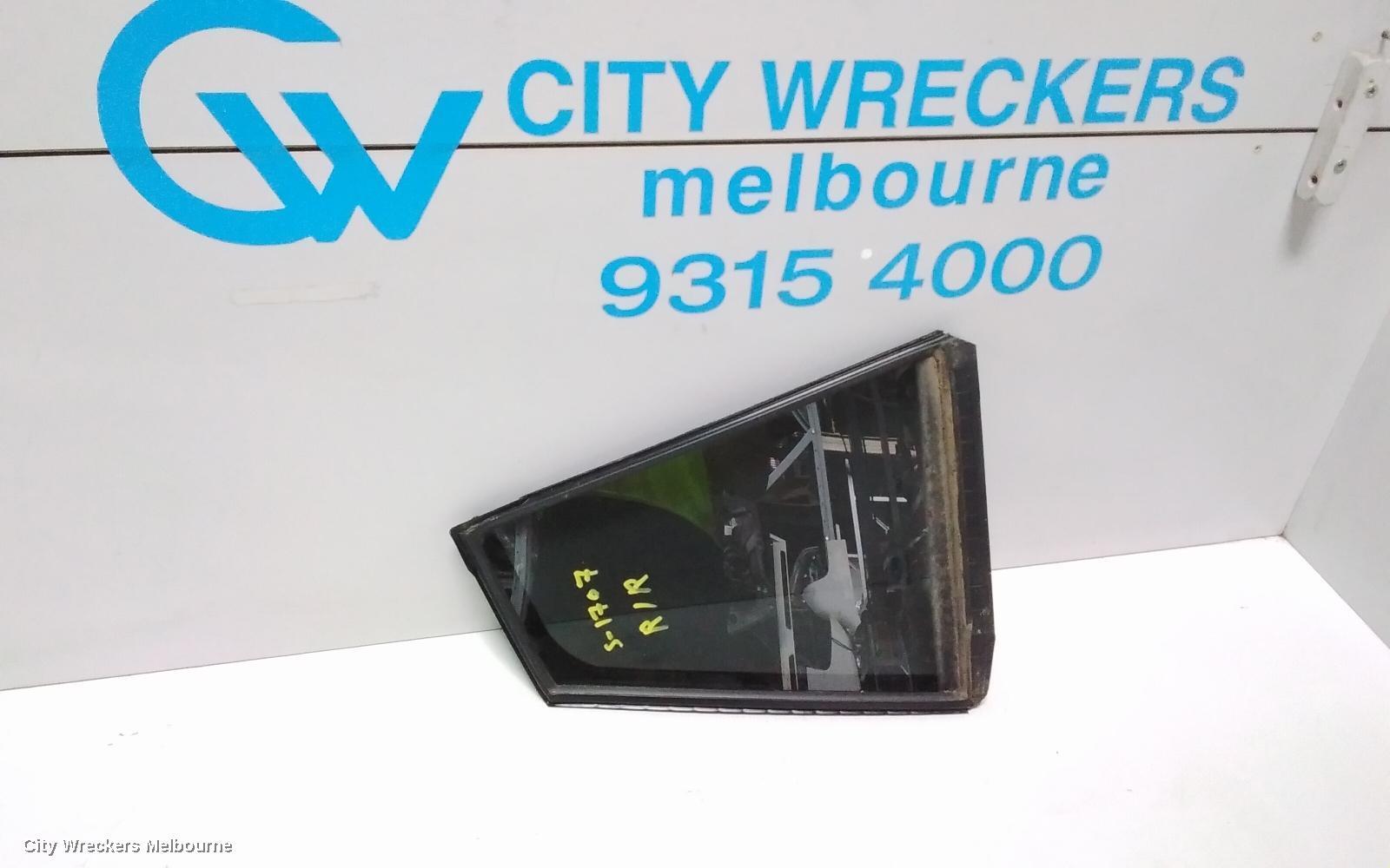 SUBARU XV 2019 Right Rear 1/4 Door Glass