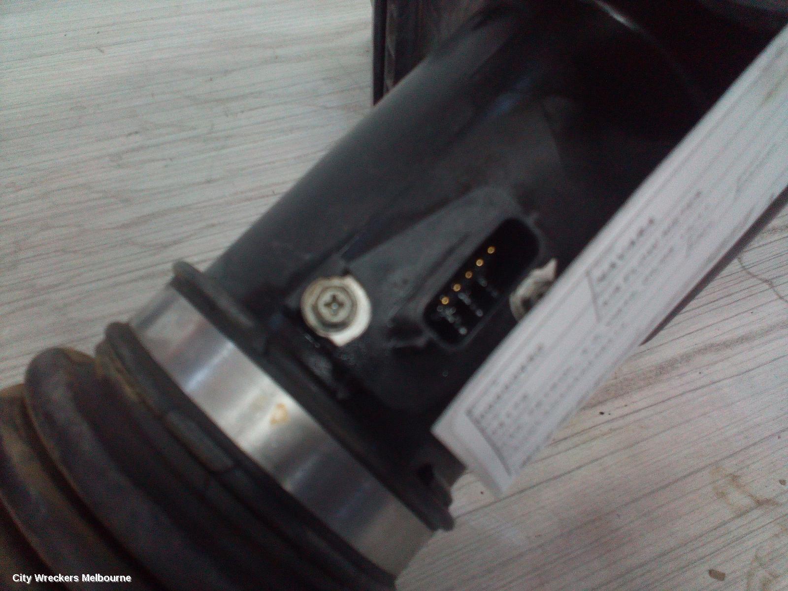 NISSAN NAVARA 2009 Air Flow Meter