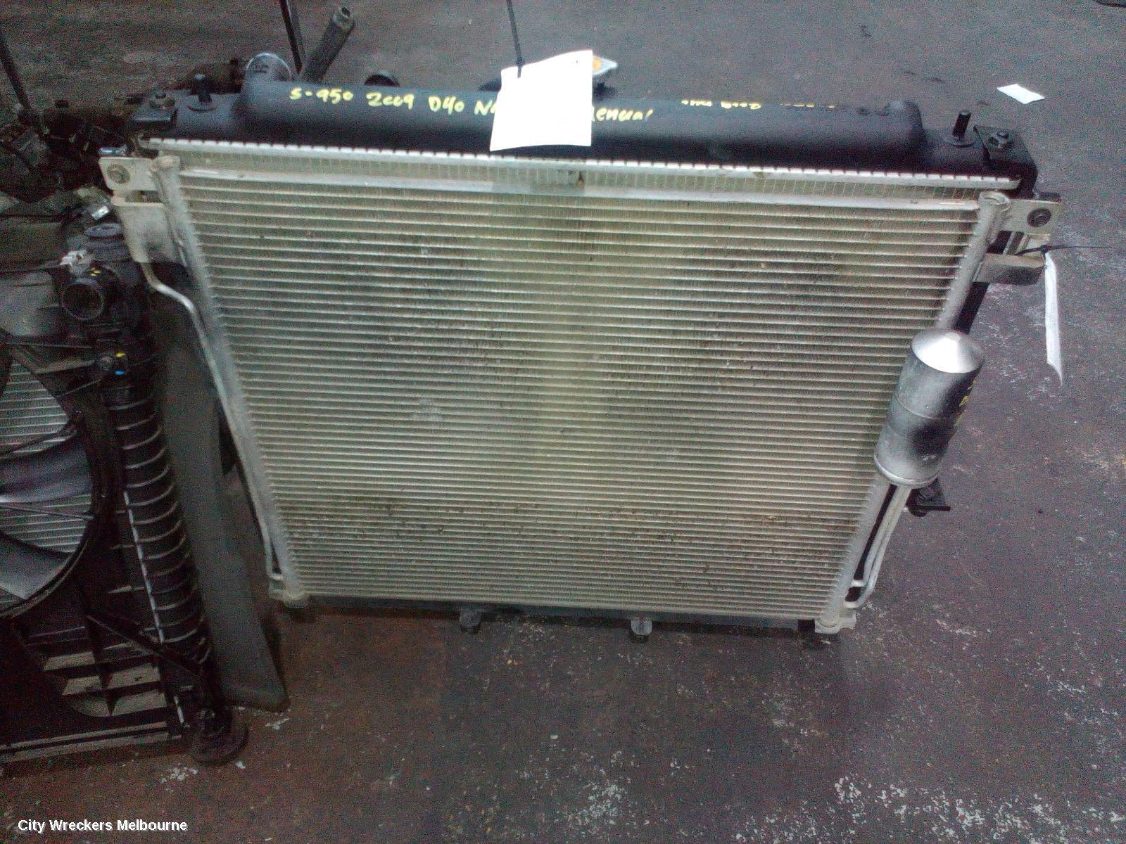 NISSAN NAVARA 2009 Radiator