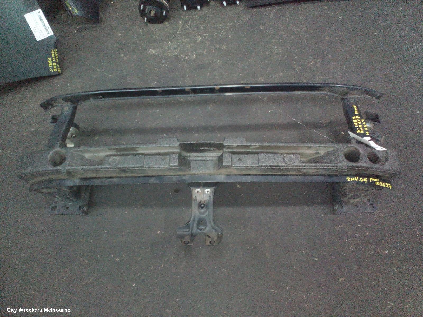 VOLKSWAGEN GOLF 2014 F/Bar Reinforc/Brack