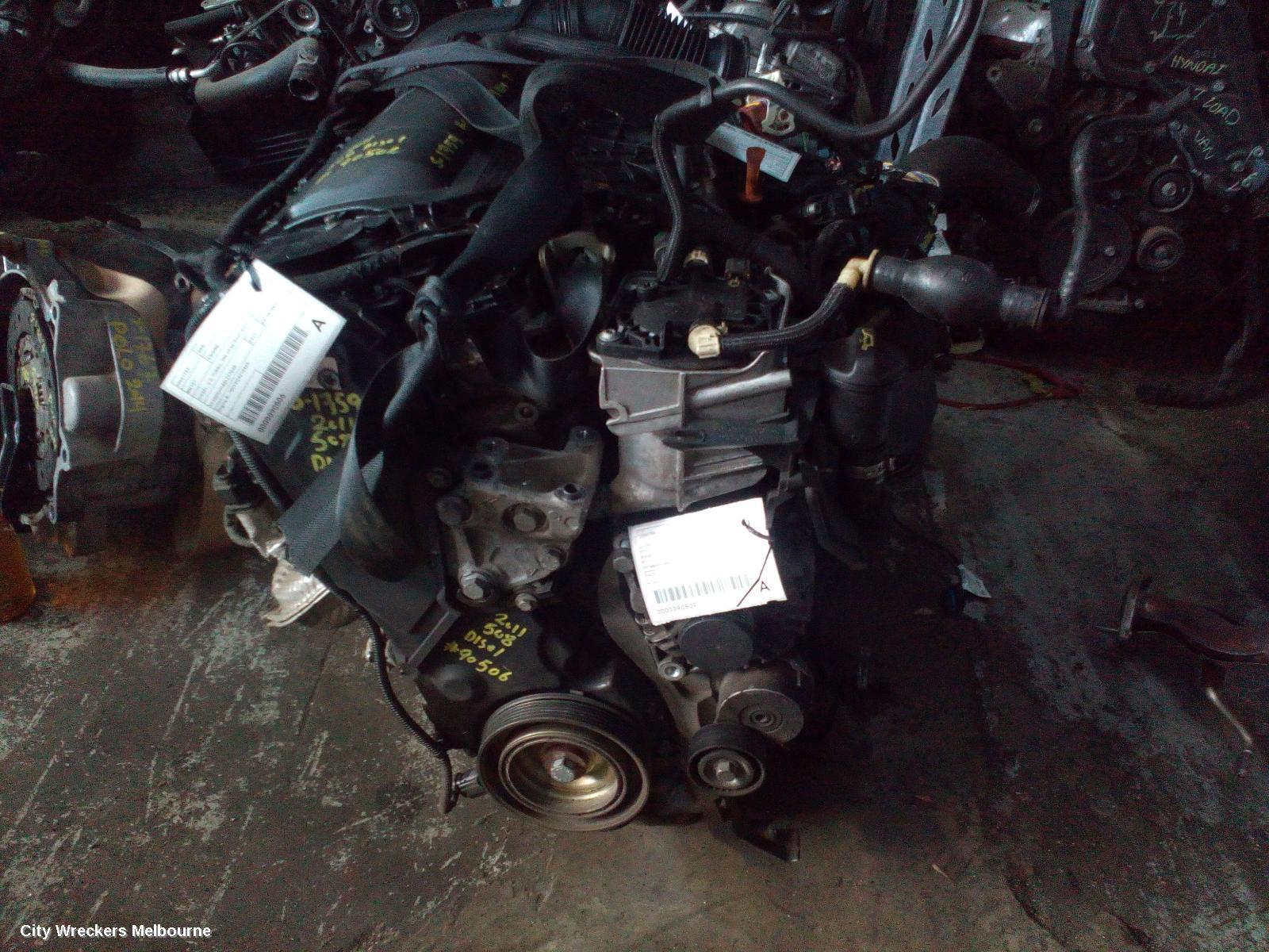 PEUGEOT 508 2011 Engine