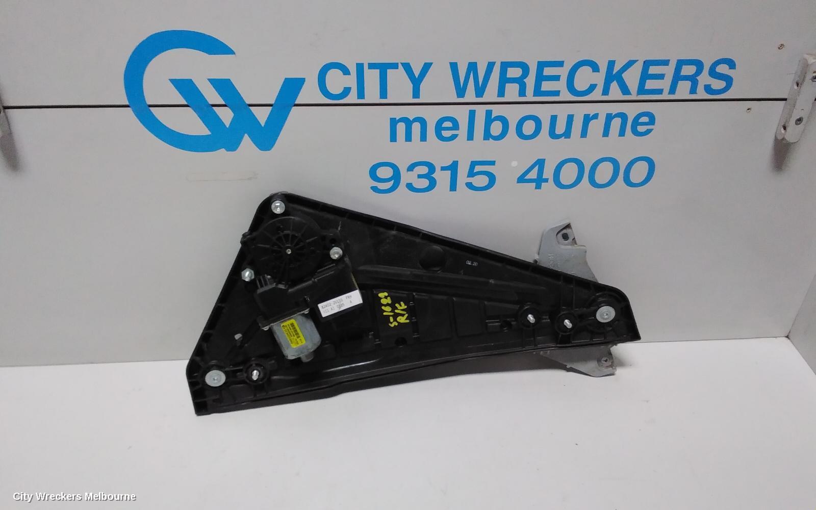 HYUNDAI VELOSTER 2013 Right Front Window Reg/Motor